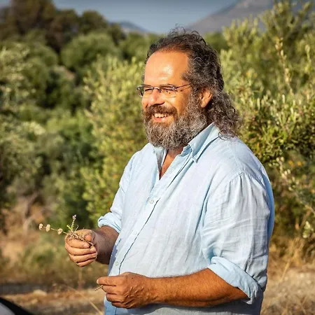 Dalabelos Estate - Traditional Agrotourism Complex 3*
