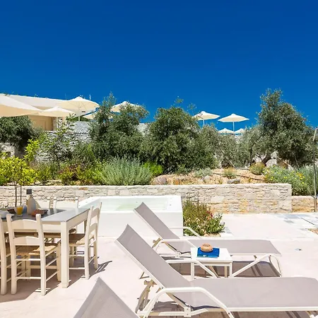 Dalabelos Estate - Traditional Agrotourism Complex מלון Angeliana (Crete)