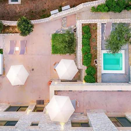 Dalabelos Estate - Traditional Agrotourism Complex Angeliana (Crete)