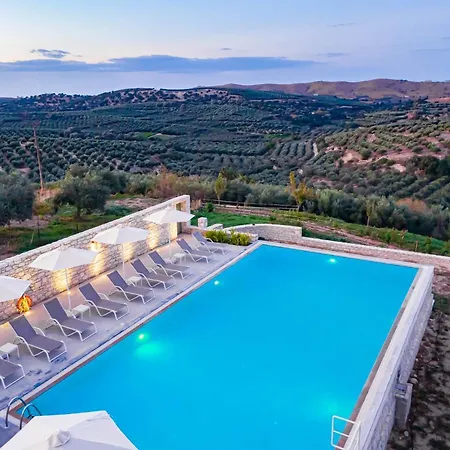 Dalabelos Estate - Traditional Agrotourism Complex 3*